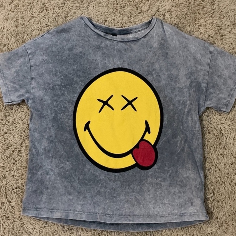 Zara smiley tee Size 7